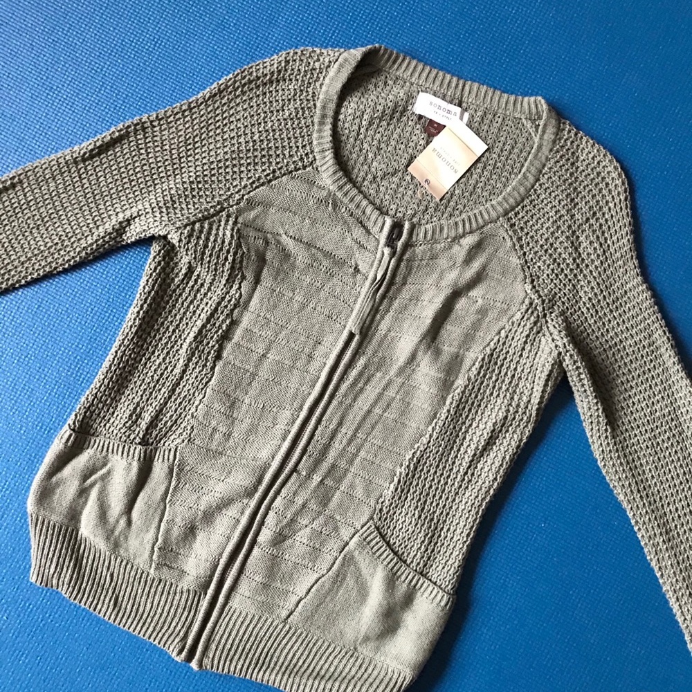 Olive green Sonoma sweater NWT medium